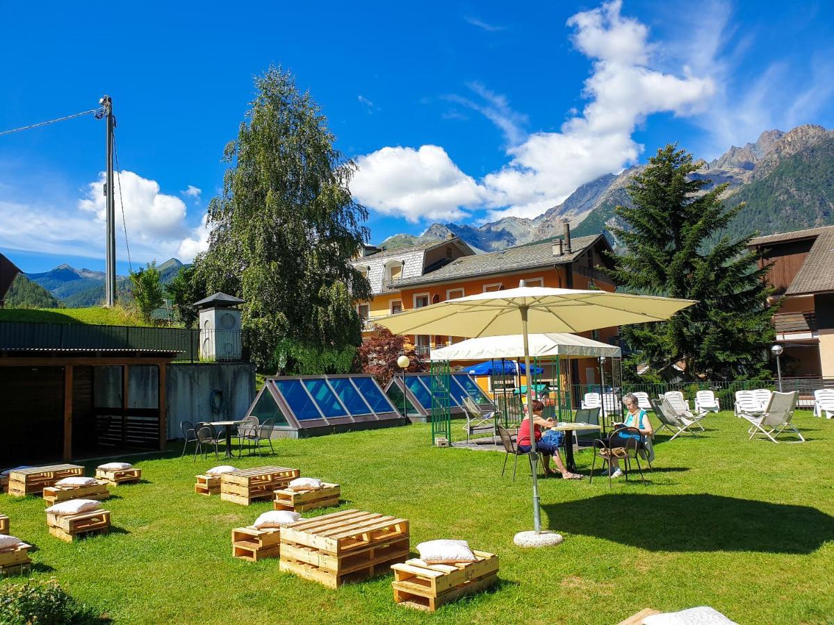 Hotel Fior Di Monte Caspoggio Exterior photo