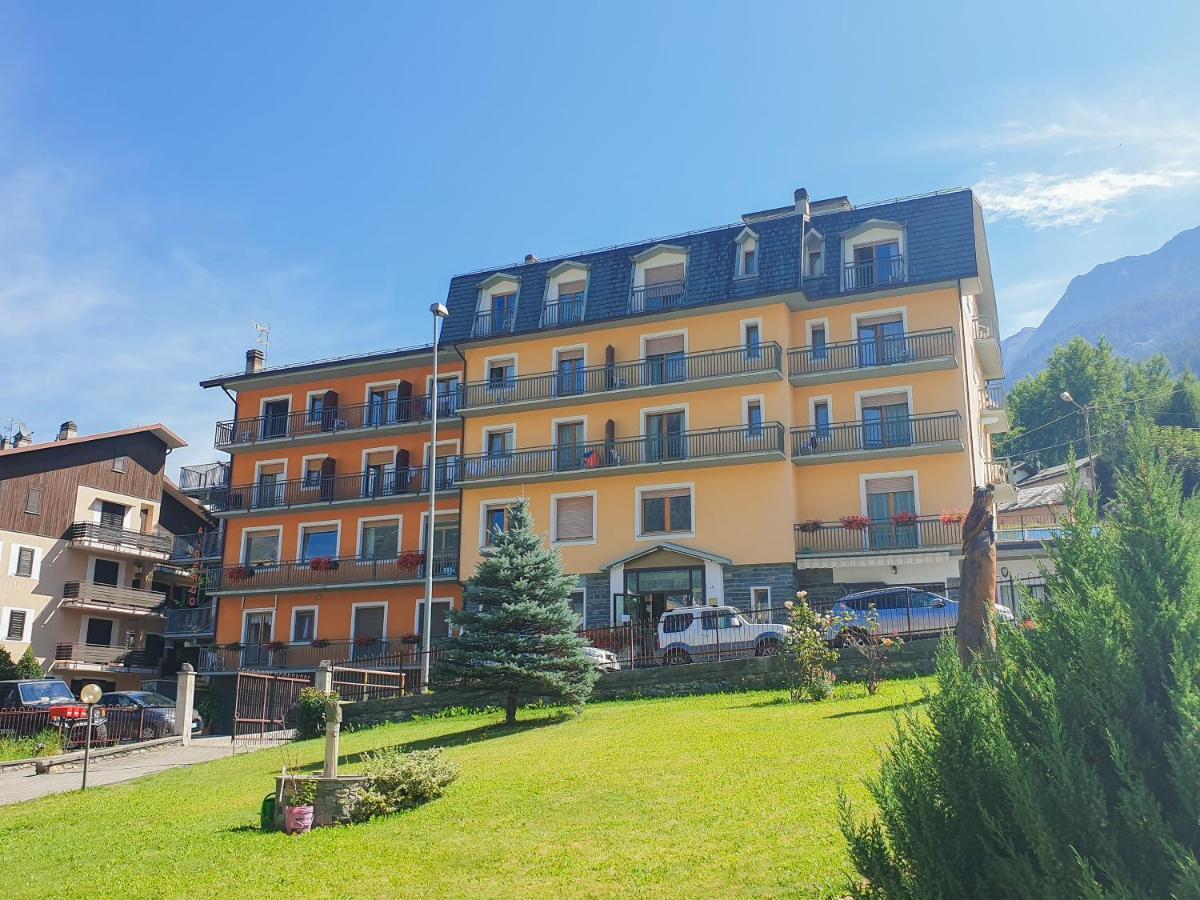 Hotel Fior Di Monte Caspoggio Exterior photo