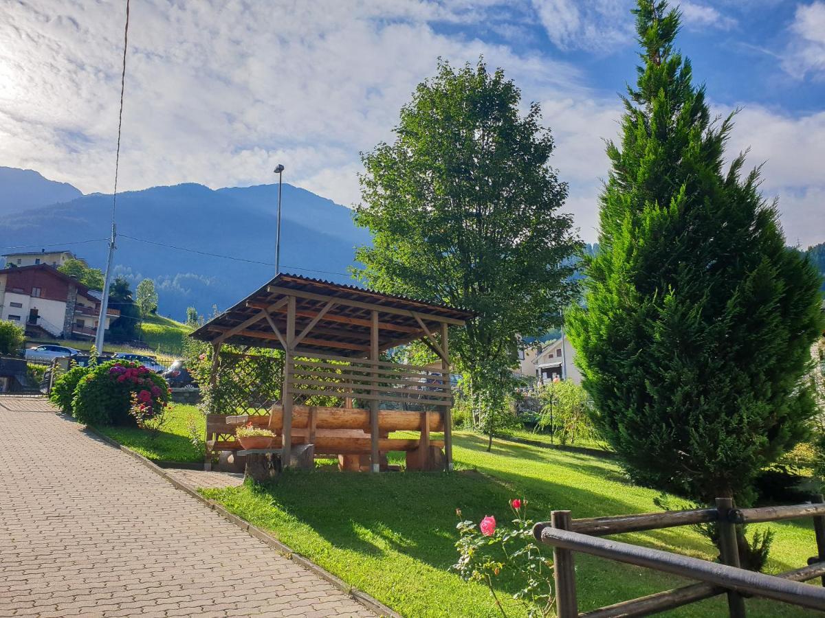 Hotel Fior Di Monte Caspoggio Exterior photo